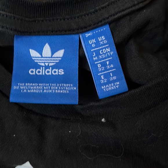Adidas Cropped Logo Shirt - Picture 3 of 5